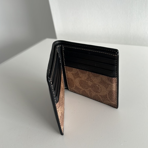 Men’s Coach Wallet - Picture 2 of 6
